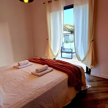 élégance Corse : Maison 3 Chambres, Piscine Figari (Corsica)