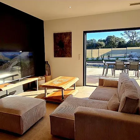 Casa Di Famiglia - Maison 3 Chambres, Piscine - Classee 4 Etoiles Figari (Corsica)