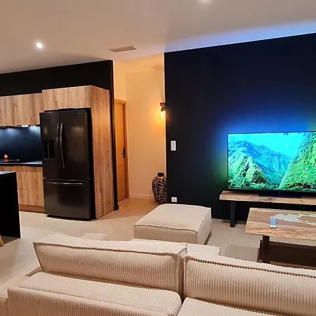 Βίλα Casa Di Famiglia - Maison 3 Chambres, Piscine - Classee 4 Etoiles *