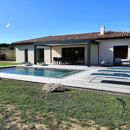 Elegance Corse : Maison 3 Chambres, Piscine