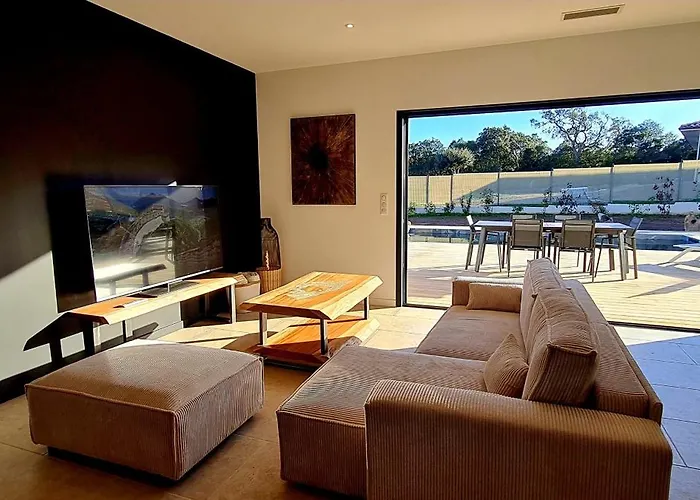 Casa Di Famiglia - Maison 3 Chambres, Piscine - Classee 4 Etoiles Figari (Corsica)